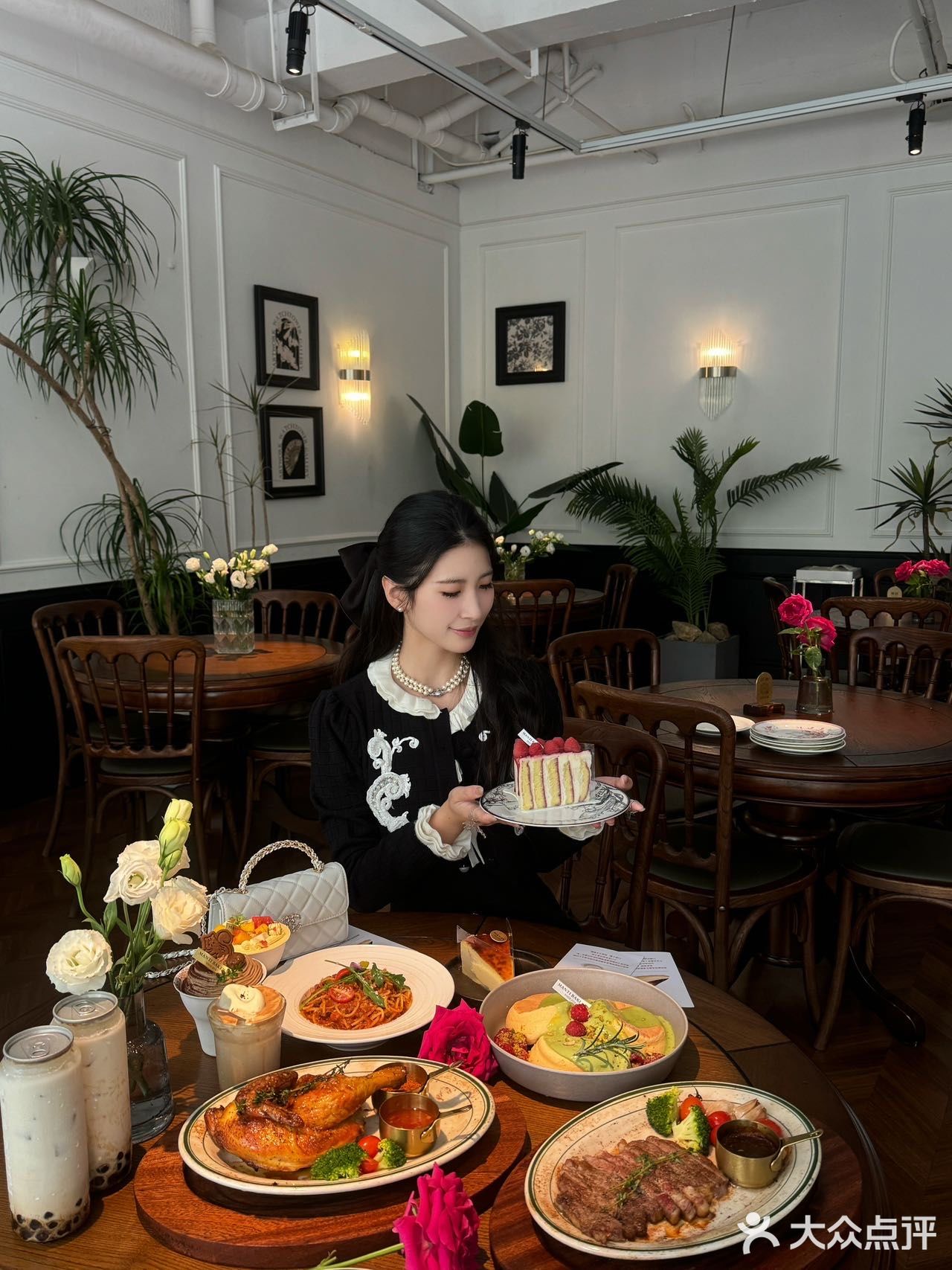 分享东阳生日餐厅🍴被鲜花包围的漂亮饭💐