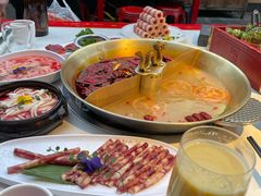 -小龙翻大江文化火锅(宽窄店)