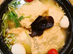 -三鞭一花·独一处·元英砂锅(海光寺店)