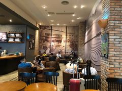 大堂-星巴克(重庆火车北站北广场II店)