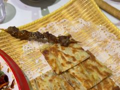 -乡土黄·鲜牛肉火锅·小龙虾(兴业街店)