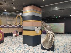 -MELAND CLUB亲子乐园·派对·餐厅(北京芳圆里ID MALL店)