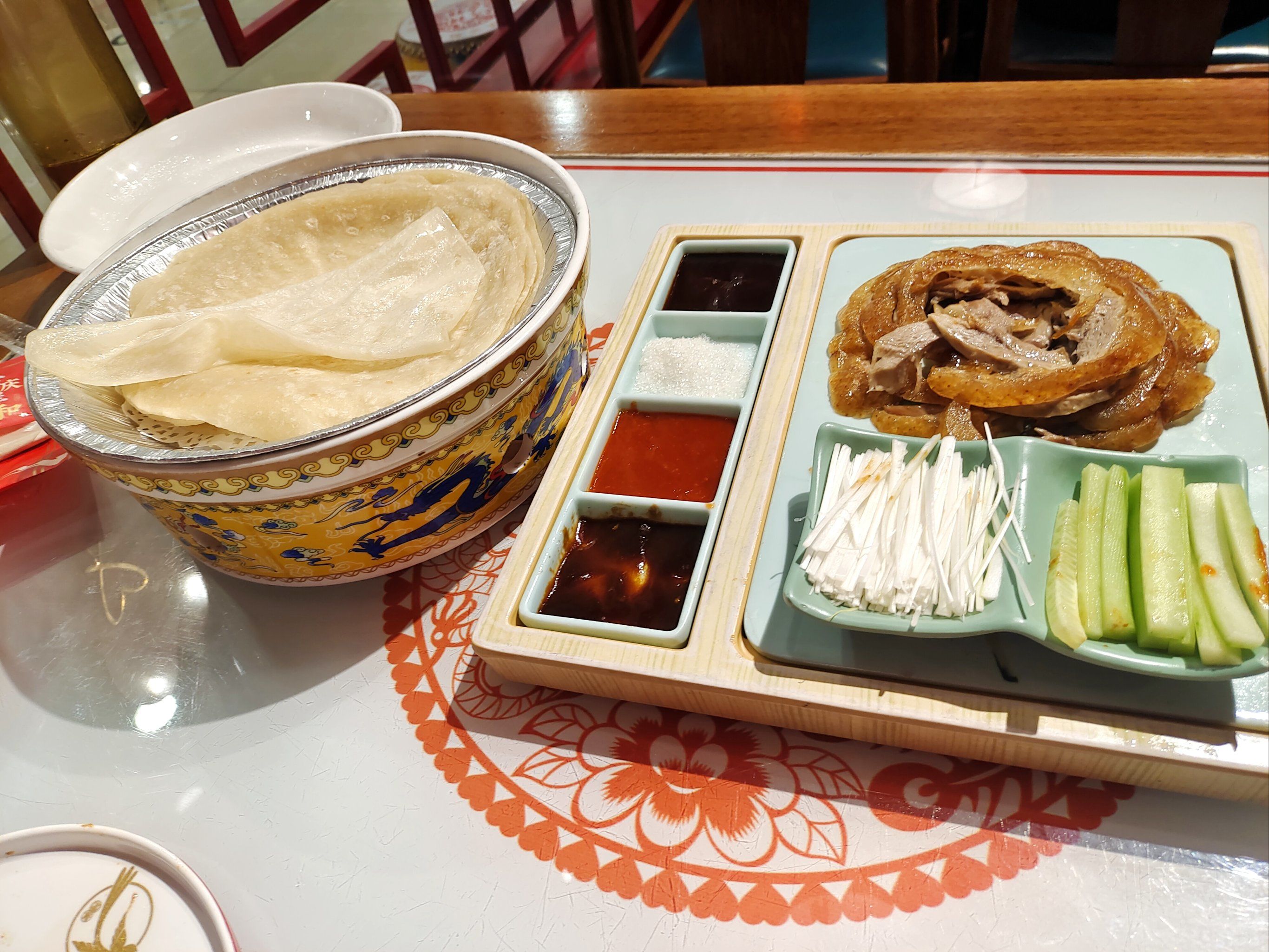 吉祥春饼烤鸭