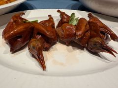 脆皮乳鸽-宴周康·精致江浙菜(周浦店)
