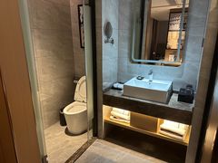 -雅斯特国际酒店(宝安国际会展中心店)