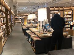 -茑屋书店(天目里店)