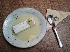 -知亘茶食