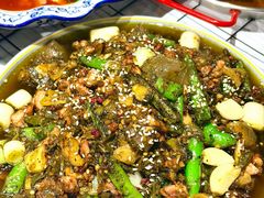 -李双猪·小龙虾·烧烤·羊肉煲(乐山店)