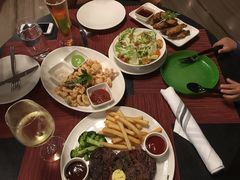 -WOLFGANG PUCK KITCHEN & BAR(迪士尼小镇店)