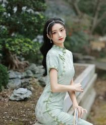 -租旗袍租礼服馆
