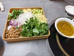 配菜-官塘陈记鱼生·潮汕砂锅粥·牛肉火锅(潮枫路总店)