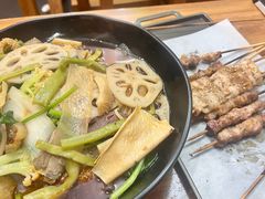 -万记麻辣烫国展总店