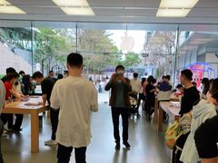 -Apple零售店(深圳益田假日广场店)