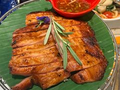 炭烤猪颈肉-荷花泰菜(东方新天地店)