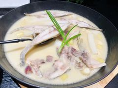 -岁粤Moon·湖景餐厅(月光码头店)