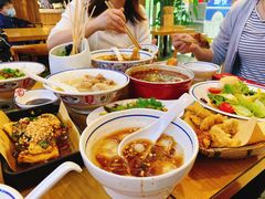 -蓉李记成都名小吃(武汉菱角湖万达店)