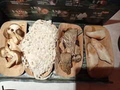 -芸山季·云南野生菌火锅(人民广场来福士店)