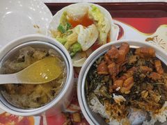 酸菜卤肉豪华汤-真功夫(宁波火车南站)