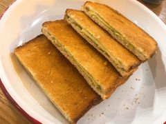 咖椰吐司-HELLO 27 意面·沙拉·帕尼尼