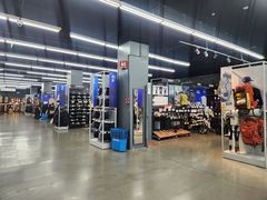 -迪卡侬(西华店)