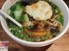 -湘人龙记老长沙米粉(鸟巢店)