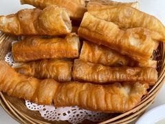 油条-弄堂咪道-饭香·面香·馄饨香(汇锦广场店)