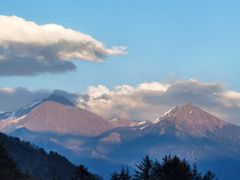 -硗碛藏寨·神木垒景区