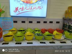 自助调料区-食上东新街美食街区(民乐新都会店)