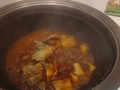 -咱屯子铁锅炖直营店(保利店)