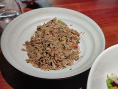 -MONICH牛排融合餐厅(和义大道购物中心店)