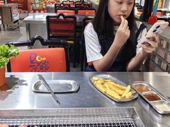 -马路牙子烧烤音乐酒馆(望京店)