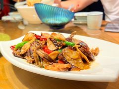 周家菌菇小炒肉-周家二小姐的菜(西津渡店)