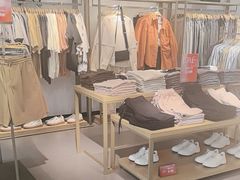 -URBAN REVIVO(北京斯普瑞斯奥特莱斯店)