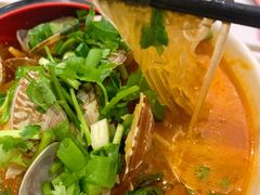 -何记花甲(海岸城旗舰店)