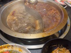 -沸炉重庆老火锅(军事博物馆店)