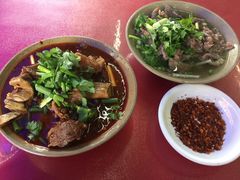 -谢老五跷脚牛肉·非遗传承店