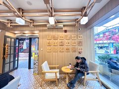 -霸王茶姬(南强街店)