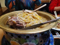 大骨头炖酸菜-关东小磨东北菜(上海长风大悦城店)