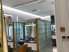 -海马体照相馆(环贸iapm大师爱情店)