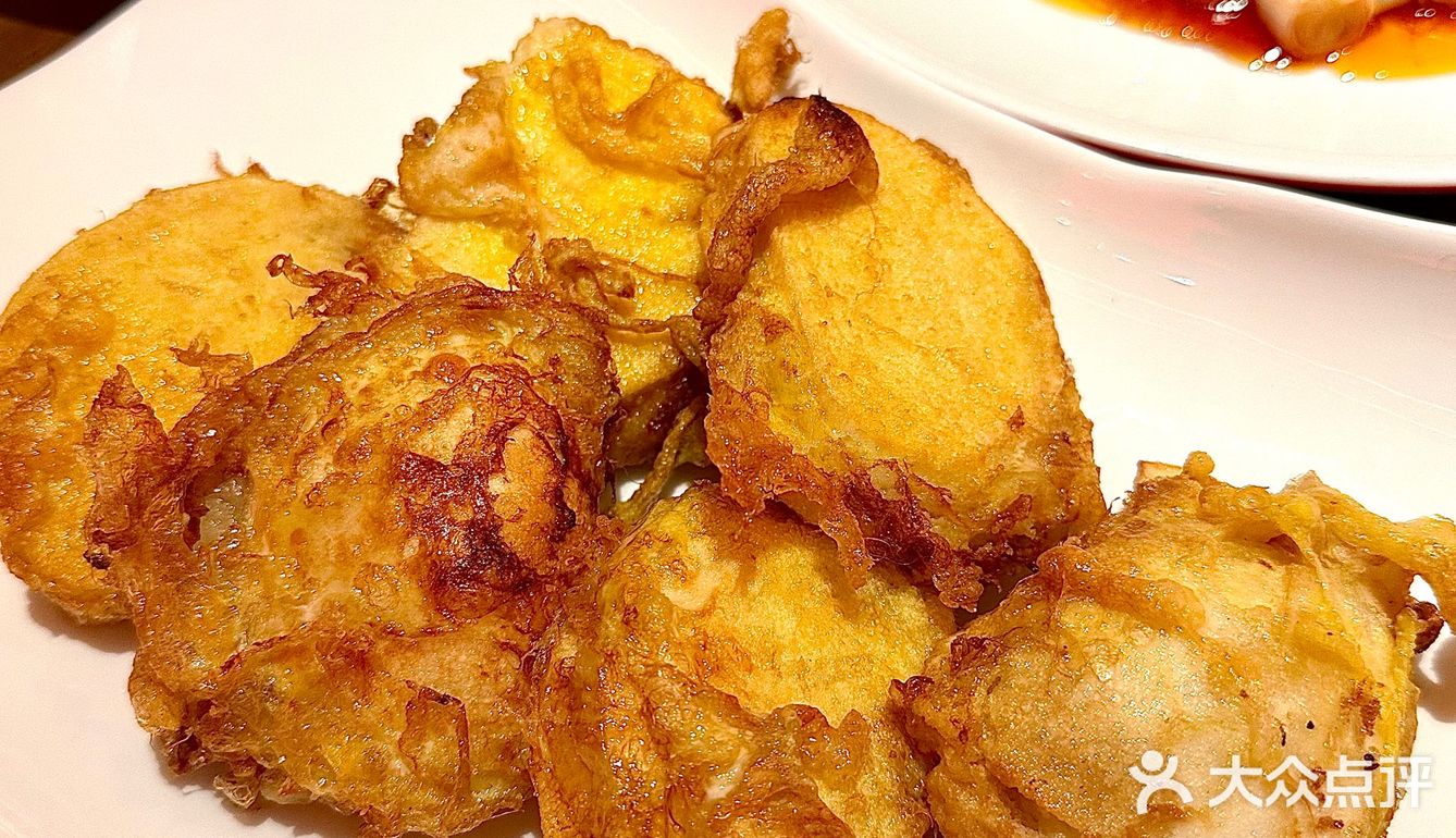 今年年夜饭就来他们家吃烤鸭！好吃不打烊～