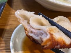 -黄阿姨锅贴大王(万航渡路店)