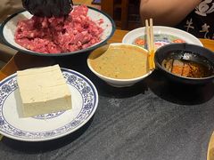 -沸炉重庆老火锅(军事博物馆店)