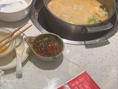 -三人行骨头王火锅(长寿店)