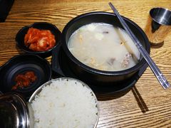 -吴草鸡爪오초닭발韩食堂(融恒盈嘉中心店)