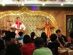 -维吾尔餐厅(宜山路店)