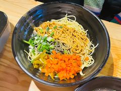 鸳鸯酱热干面-汪爹爹武汉牛三鲜(朝外大街店)