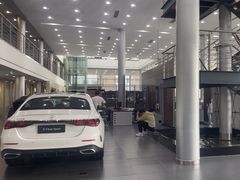 -天津波士信达奔驰4S店(卫津南路店)