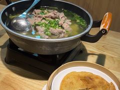 -全牛匠·乐山跷脚牛肉(新中关店)