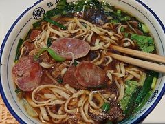 -镇南锅盖面馆(解放路店)