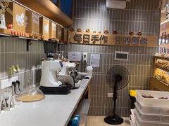 -小飞象面包公社(珠江路金鹰店)